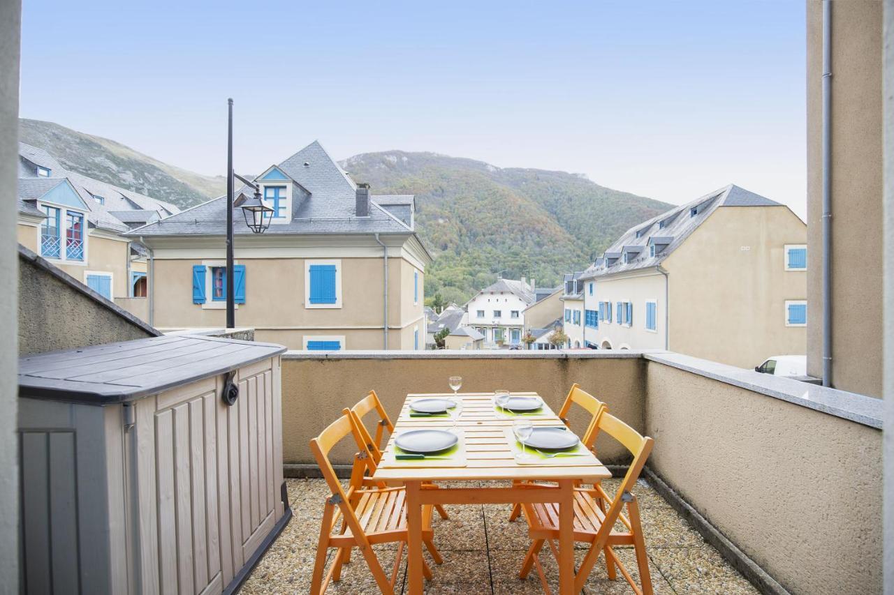 Appartement Terrasse Vue Montagne Campan Exterior photo